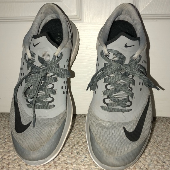 NIKE Training shoes - Picture 2 of 6